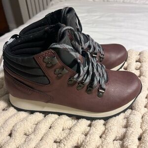 Merrell Womens Alpine Hiker Boots